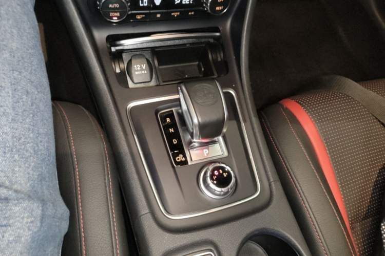 Used Mercedes-Benz GLA AMG 2017 Facelifted AMG GLA 45 4MATIC Gear Lever