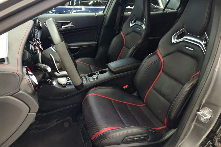 Used Mercedes-Benz GLA AMG 2017 Facelifted AMG GLA 45 4MATIC Left Front Seat