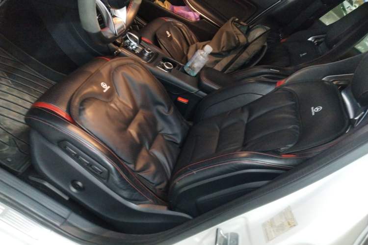 Used Mercedes-Benz GLA AMG 2017 Facelifted AMG GLA 45 4MATIC Left Front Seat