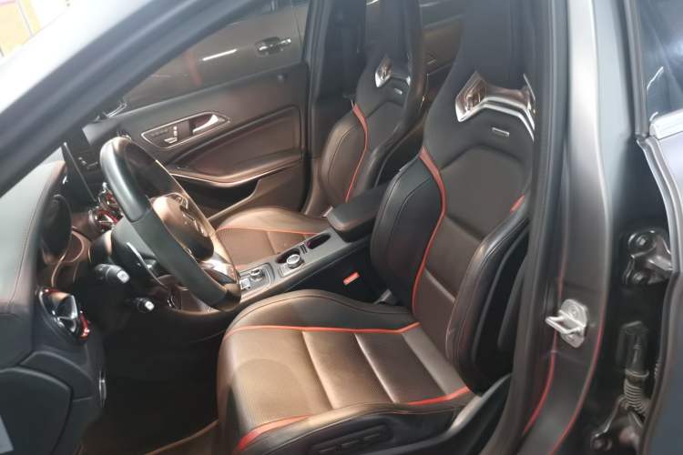 Used Mercedes-Benz GLA AMG 2017 Facelifted AMG GLA 45 4MATIC Left Front Seat
