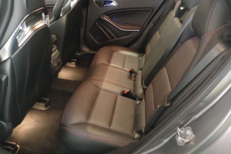 Used Mercedes-Benz GLA AMG 2017 Facelifted AMG GLA 45 4MATIC Left Rear Seat