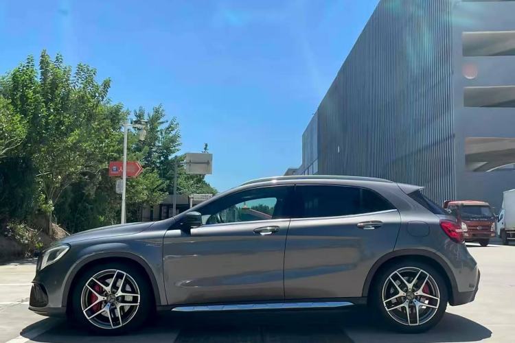 Used Mercedes-Benz GLA AMG 2017 Facelifted AMG GLA 45 4MATIC Left Side