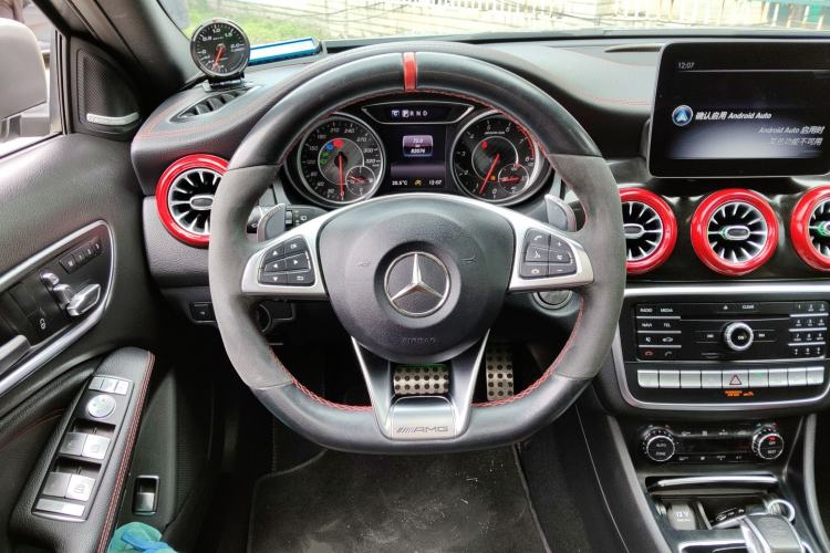 Used Mercedes-Benz GLA AMG 2017 Facelifted AMG GLA 45 4MATIC Steering Wheel