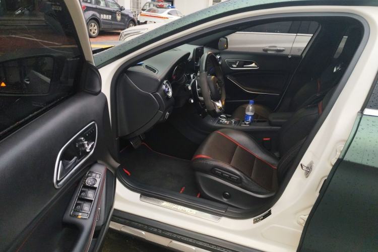 Used Mercedes-Benz GLA AMG 2017 Facelifted AMG GLA 45 4MATIC Driver Seat