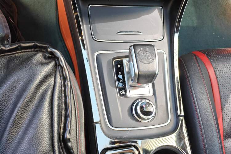Used Mercedes-Benz GLA AMG 2017 Facelifted AMG GLA 45 4MATIC Gear Lever