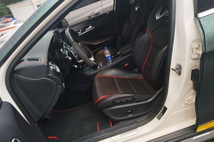 Used Mercedes-Benz GLA AMG 2017 Facelifted AMG GLA 45 4MATIC Left Front Seat