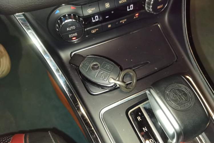 Used Mercedes-Benz GLA AMG 2017 Facelifted AMG GLA 45 4MATIC Vehicle Key