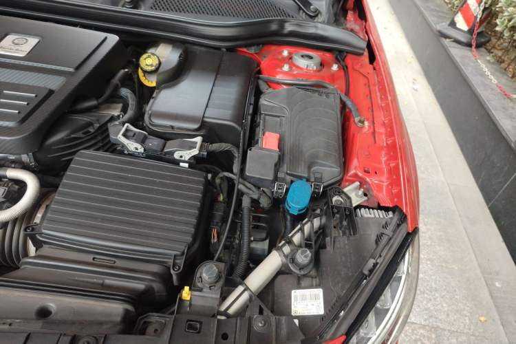 Used Mercedes-Benz GLA AMG 2017 AMG GLA 45 4MATIC Engine Bay Left