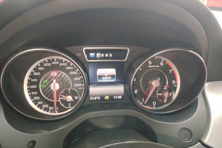 Used Mercedes-Benz GLA AMG 2017 AMG GLA 45 4MATIC Odometer Close Up