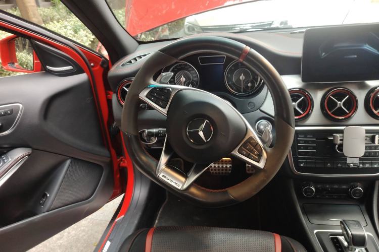 Used Mercedes-Benz GLA AMG 2017 AMG GLA 45 4MATIC Steering Wheel