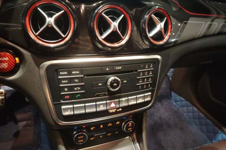 Used Mercedes-Benz GLA AMG 2017 Facelifted AMG GLA 45 4MATIC Audio And AC Panel