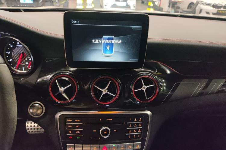 Used Mercedes-Benz GLA AMG 2017 Facelifted AMG GLA 45 4MATIC Audio And AC Panel