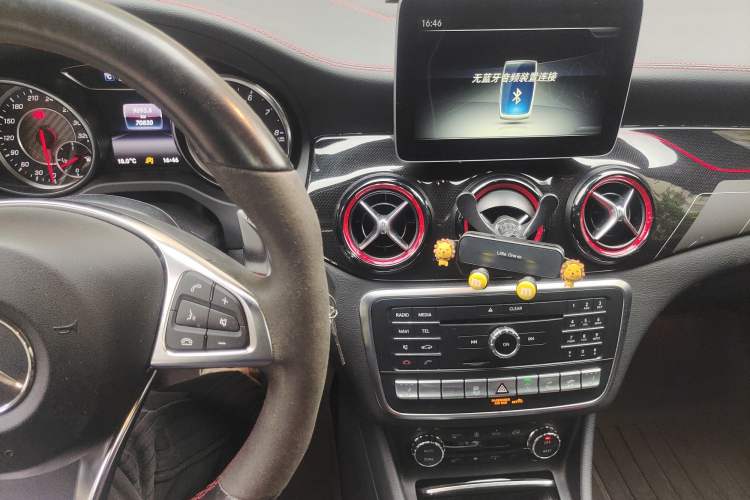 Used Mercedes-Benz GLA AMG 2017 Facelifted AMG GLA 45 4MATIC Audio And AC Panel