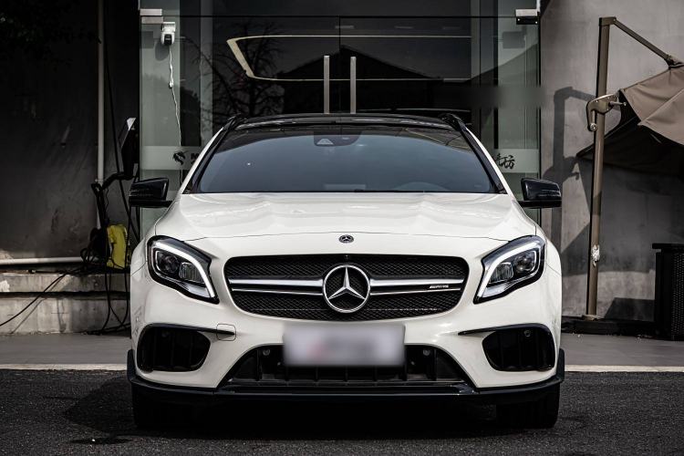 Used Mercedes-Benz GLA AMG 2017 Facelifted AMG GLA 45 4MATIC Exterior 2