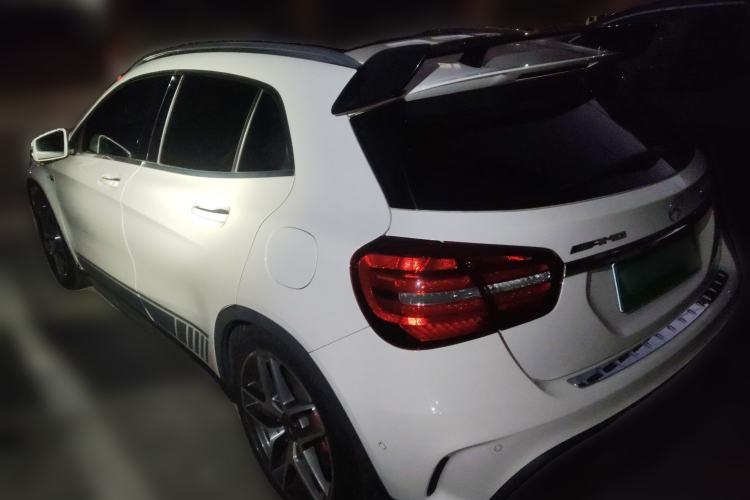 Used Mercedes-Benz GLA AMG 2017 Facelifted AMG GLA 45 4MATIC Exterior 3