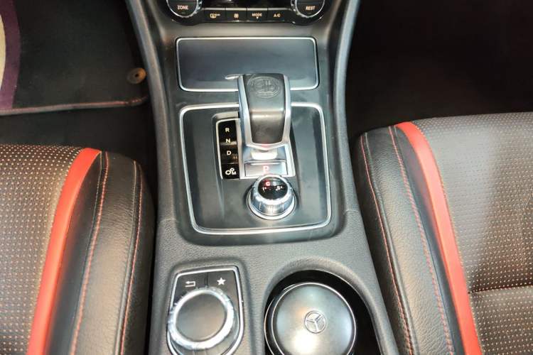 Used Mercedes-Benz GLA AMG 2017 Facelifted AMG GLA 45 4MATIC Gear Lever