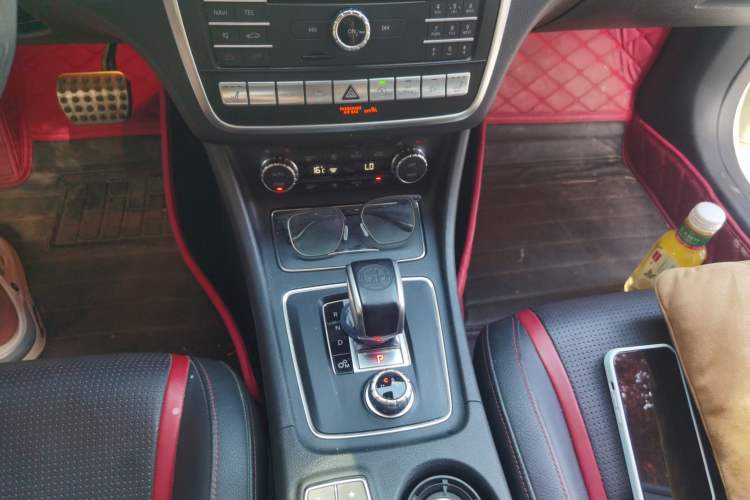 Used Mercedes-Benz GLA AMG 2017 Facelifted AMG GLA 45 4MATIC Gear Lever