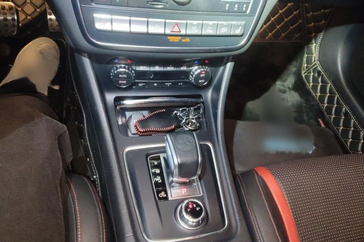 Used Mercedes-Benz GLA AMG 2017 Facelifted AMG GLA 45 4MATIC Gear Lever