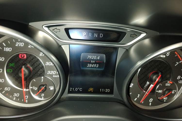 Used Mercedes-Benz GLA AMG 2017 Facelifted AMG GLA 45 4MATIC Instrument Cluster