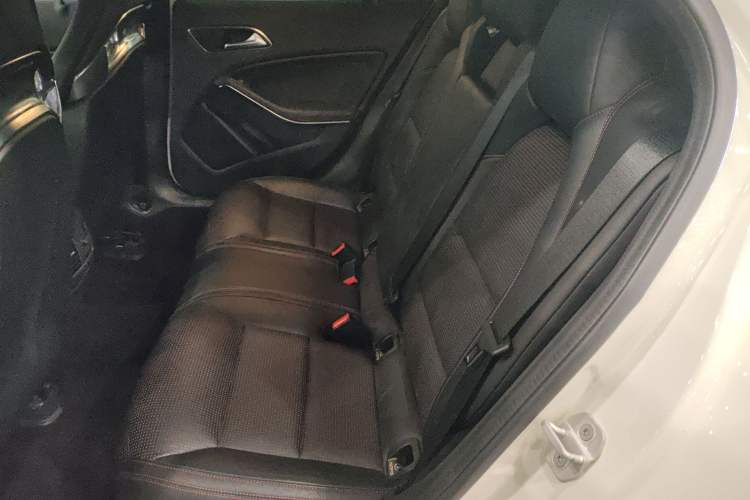 Used Mercedes-Benz GLA AMG 2017 Facelifted AMG GLA 45 4MATIC Left Rear Seat