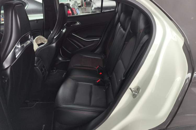 Used Mercedes-Benz GLA AMG 2017 Facelifted AMG GLA 45 4MATIC Left Rear Seat