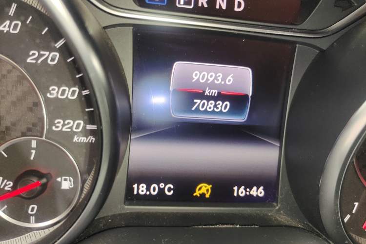 Used Mercedes-Benz GLA AMG 2017 Facelifted AMG GLA 45 4MATIC Odometer Close Up