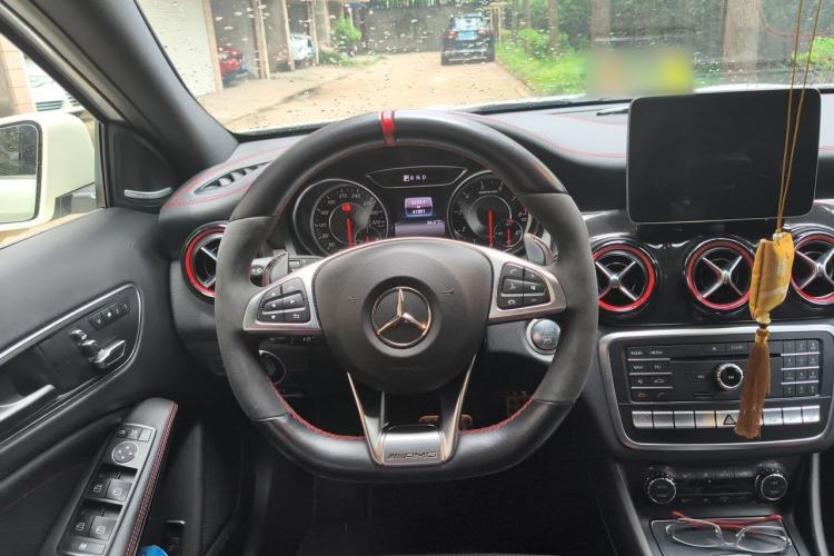 Used Mercedes-Benz GLA AMG 2017 Facelifted AMG GLA 45 4MATIC Steering Wheel