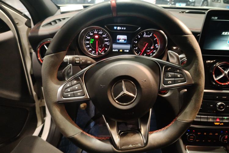 Used Mercedes-Benz GLA AMG 2017 Facelifted AMG GLA 45 4MATIC Steering Wheel