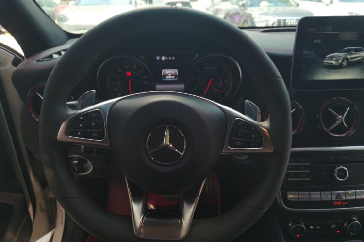 Used Mercedes-Benz GLA AMG 2017 Facelifted AMG GLA 45 4MATIC Steering Wheel