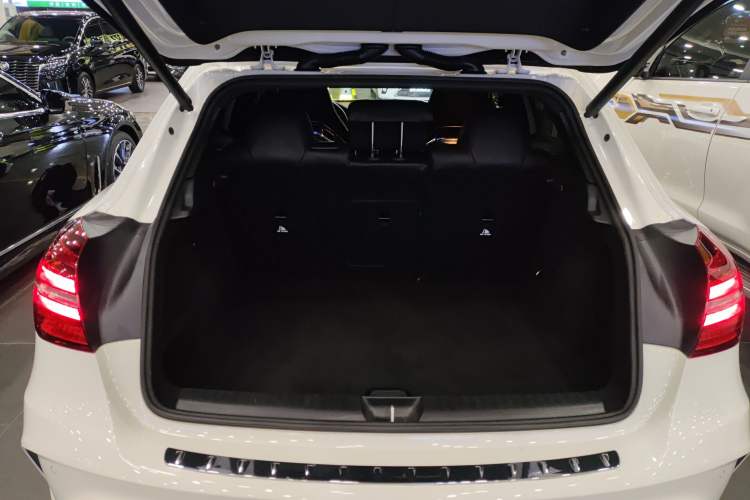 Used Mercedes-Benz GLA AMG 2017 Facelifted AMG GLA 45 4MATIC Trunk