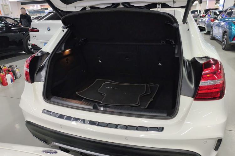 Used Mercedes-Benz GLA AMG 2017 Facelifted AMG GLA 45 4MATIC Trunk