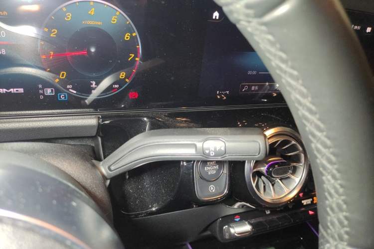 Used Mercedes-Benz GLA AMG 2021 AMG GLA 35 4MATIC Gear Lever