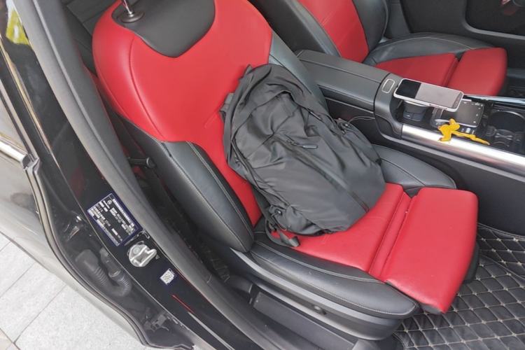 Used Mercedes-Benz GLA AMG 2021 AMG GLA 35 4MATIC Right Front Seat