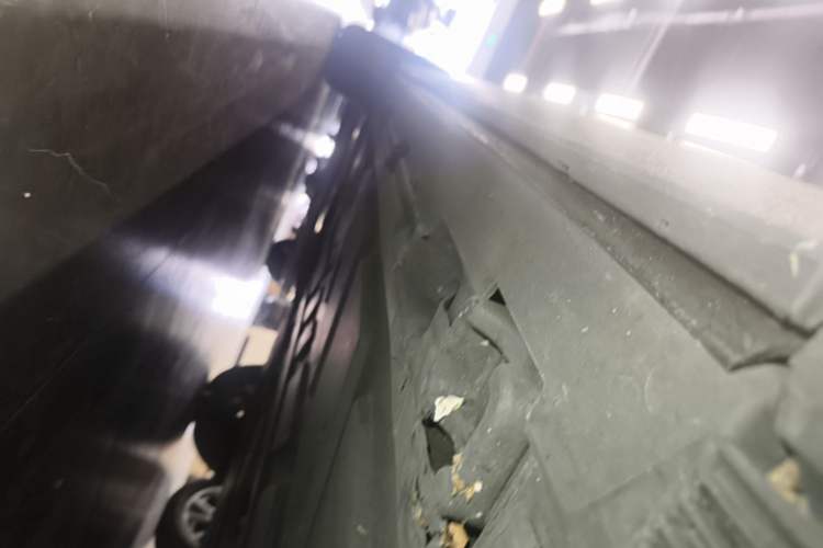 Used Mercedes-Benz GLA AMG 2021 AMG GLA 35 4MATIC Right Side Sill
