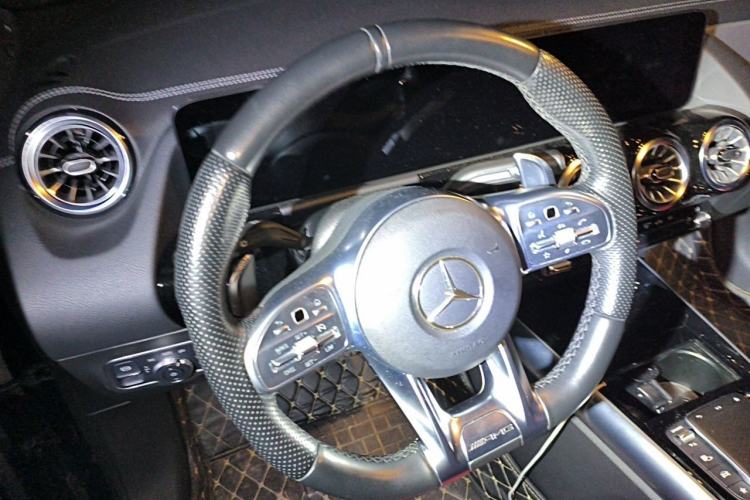 Used Mercedes-Benz GLA AMG 2021 AMG GLA 35 4MATIC Steering Wheel