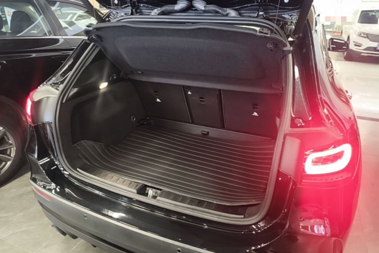 Used Mercedes-Benz GLA AMG 2021 AMG GLA 35 4MATIC Trunk