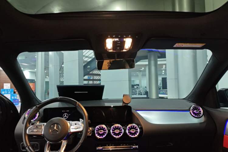 Used Mercedes-Benz GLA AMG 2021 AMG GLA 35 4MATIC Headliner