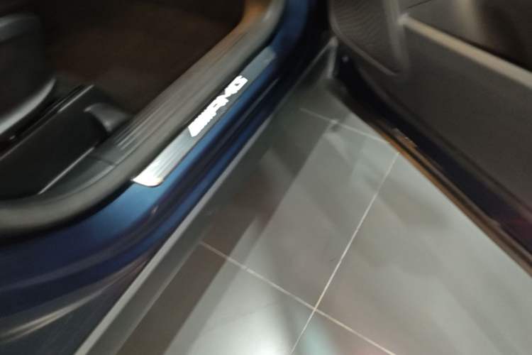Used Mercedes-Benz GLA AMG 2021 AMG GLA 35 4MATIC Right Side Sill