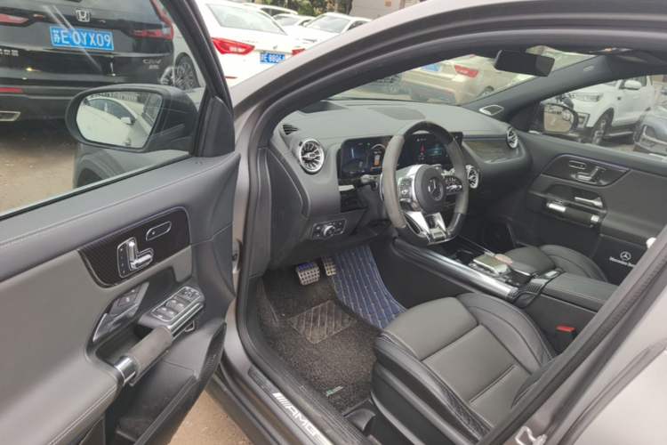 Used Mercedes-Benz GLA AMG 2021 AMG GLA 45 4MATIC+ Driver Seat