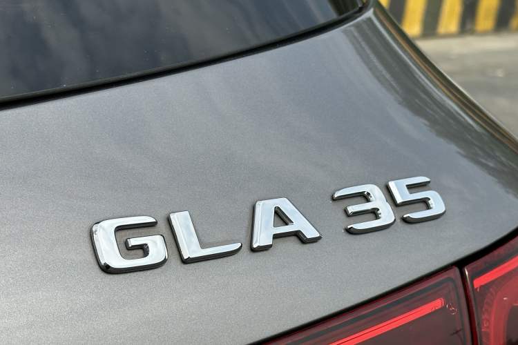 Used Mercedes-Benz GLA AMG 2021 AMG GLA 35 4MATIC Exterior 8