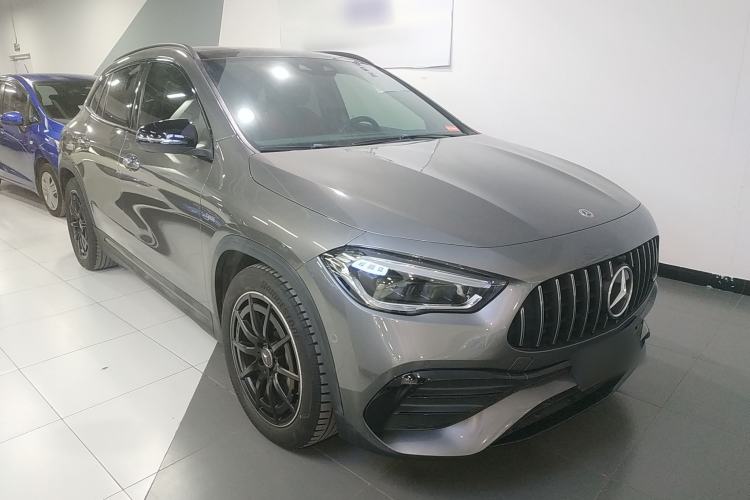 Used Mercedes-Benz GLA AMG 2021 AMG GLA 35 4MATIC Front Right 45 Deg