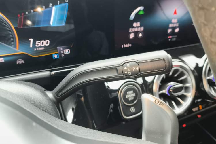 Used Mercedes-Benz GLA AMG 2021 AMG GLA 45 4MATIC+ Gear Lever