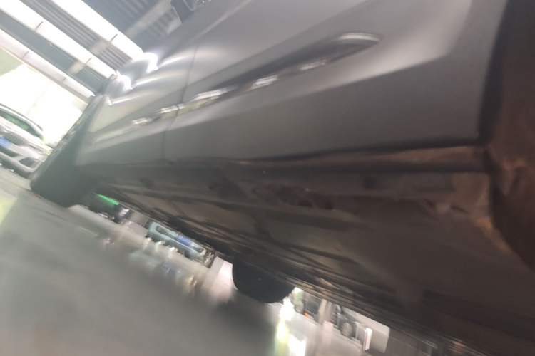 Used Mercedes-Benz GLA AMG 2021 AMG GLA 35 4MATIC Left Side Sill