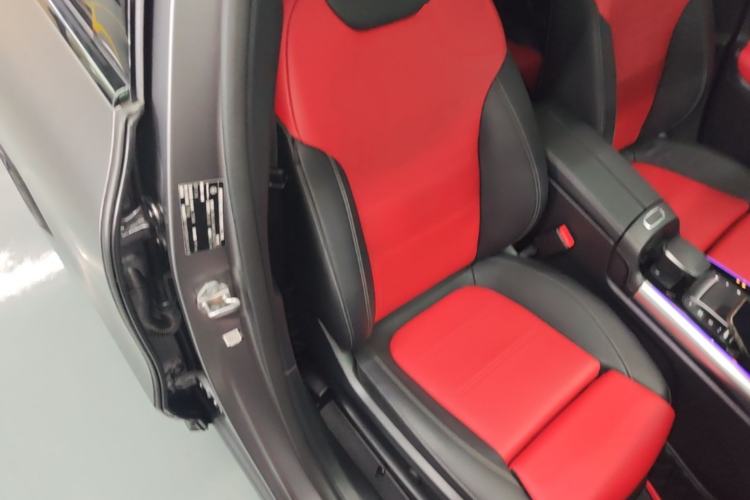 Used Mercedes-Benz GLA AMG 2021 AMG GLA 35 4MATIC Right Front Seat
