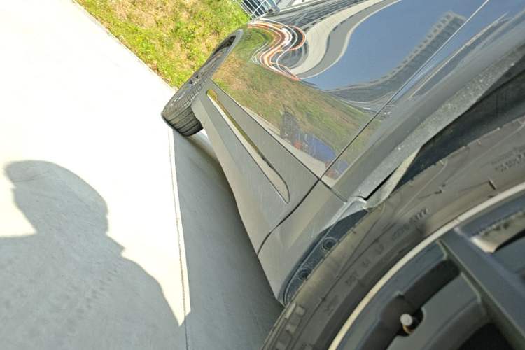 Used Mercedes-Benz GLA AMG 2021 AMG GLA 35 4MATIC Right Side Sill