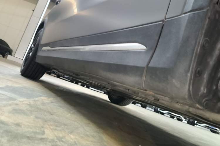 Used Mercedes-Benz GLA AMG 2021 AMG GLA 45 4MATIC+ Right Side Sill