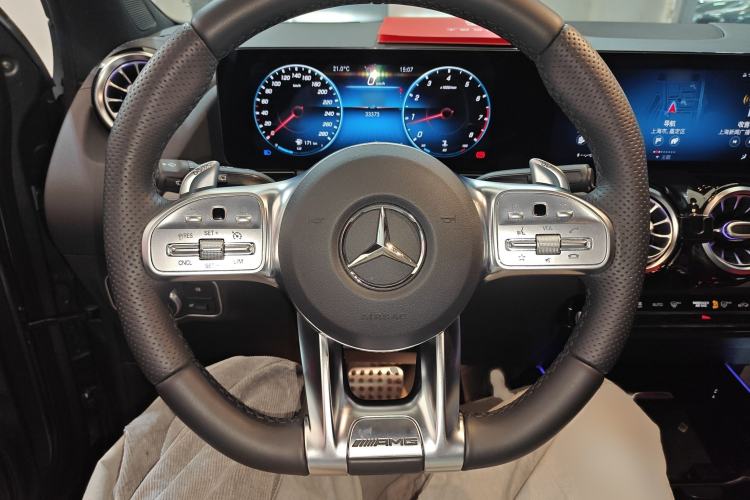 Used Mercedes-Benz GLA AMG 2021 AMG GLA 35 4MATIC Steering Wheel