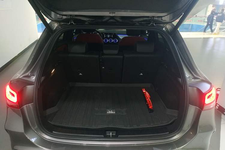 Used Mercedes-Benz GLA AMG 2021 AMG GLA 35 4MATIC Trunk