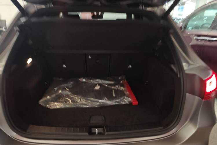 Used Mercedes-Benz GLA AMG 2021 AMG GLA 35 4MATIC Trunk
