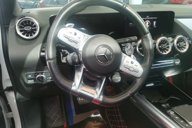 Used Mercedes-Benz GLA AMG 2021 AMG GLA 35 4MATIC Interior 5